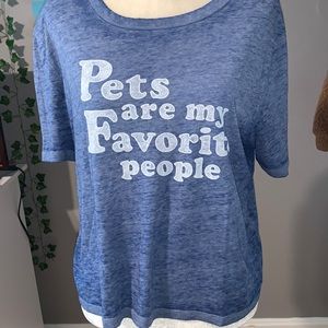 “Pats are my favorite people” tee